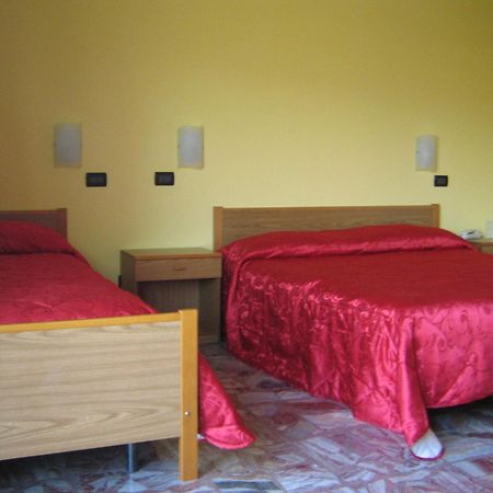 Albergo Carpino Mangone  Bagian luar foto