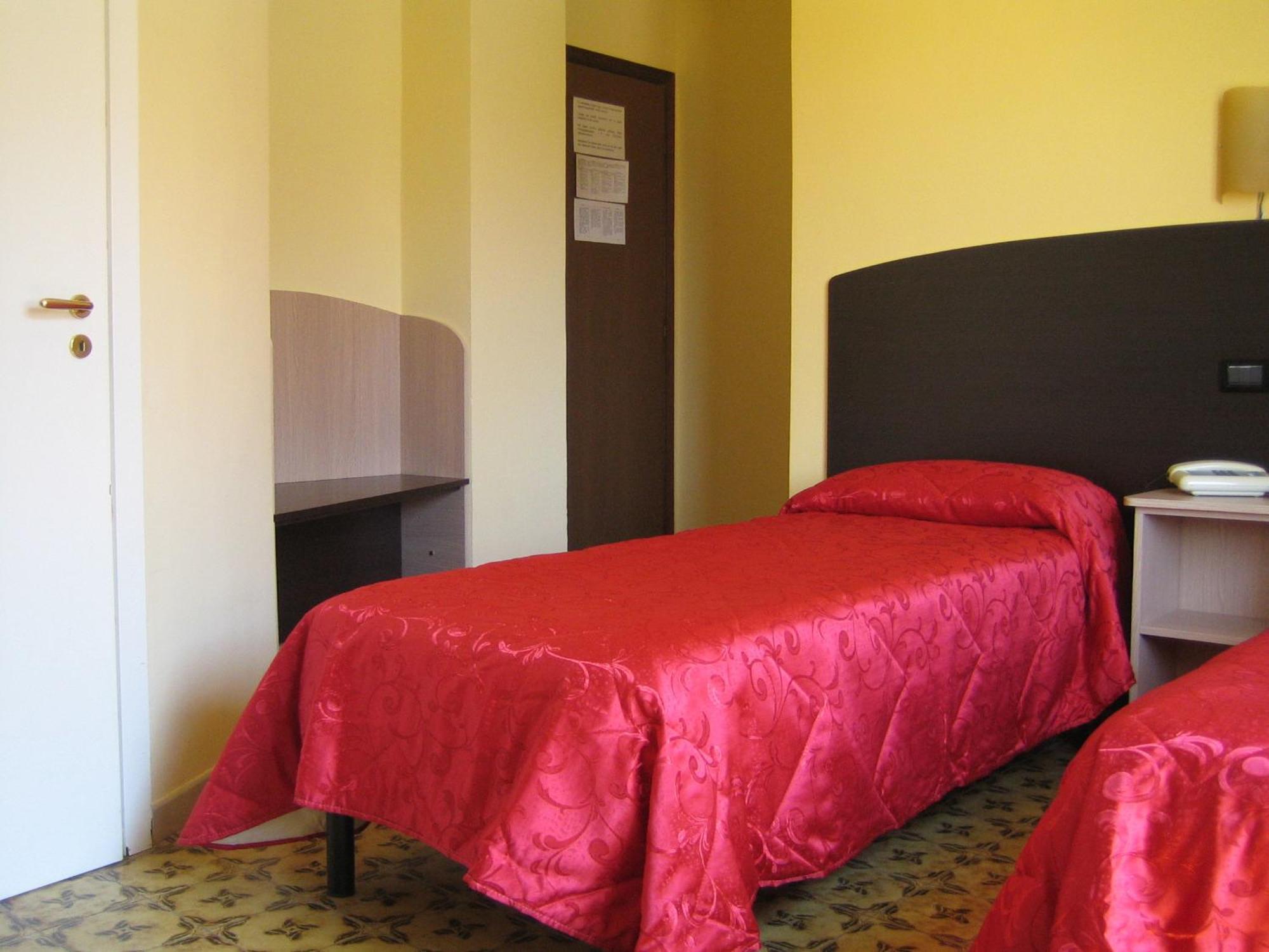 Albergo Carpino Mangone  Bagian luar foto