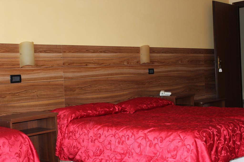 Albergo Carpino Mangone  Bagian luar foto