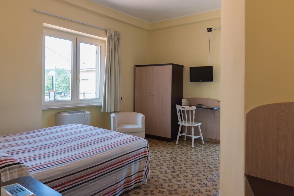 Albergo Carpino Mangone  Bagian luar foto