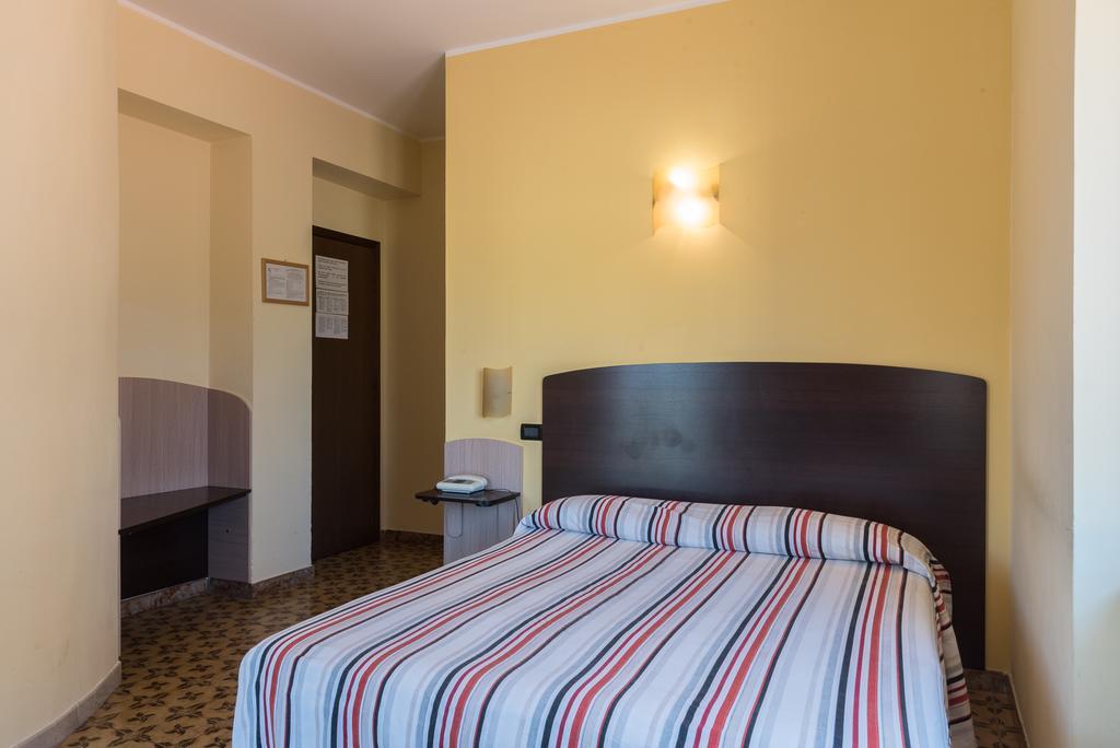 Albergo Carpino Mangone  Bagian luar foto